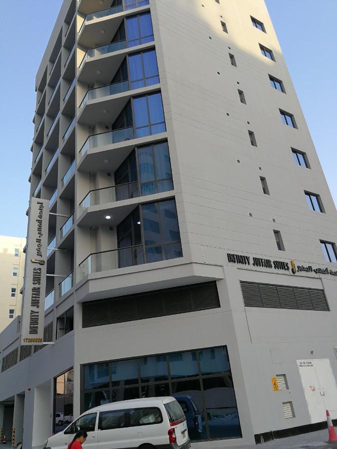 Infinity Juffair Suites Manama Exterior foto